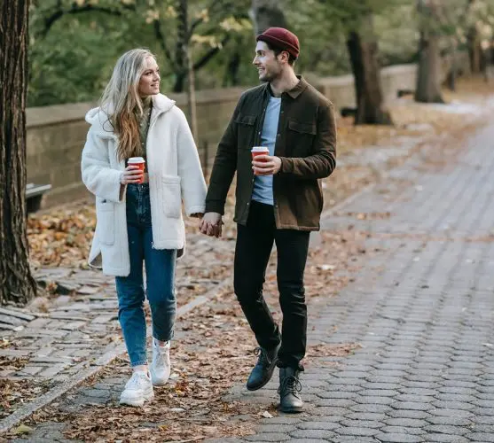 Mengalir Bersama Pagi Tanpa Tekanan